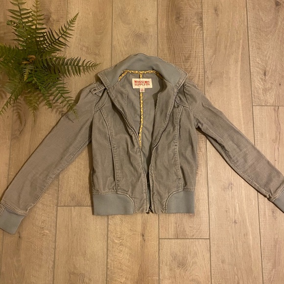 Adorable fitted  Mossimo Jacket 🤩 - Picture 1 of 3